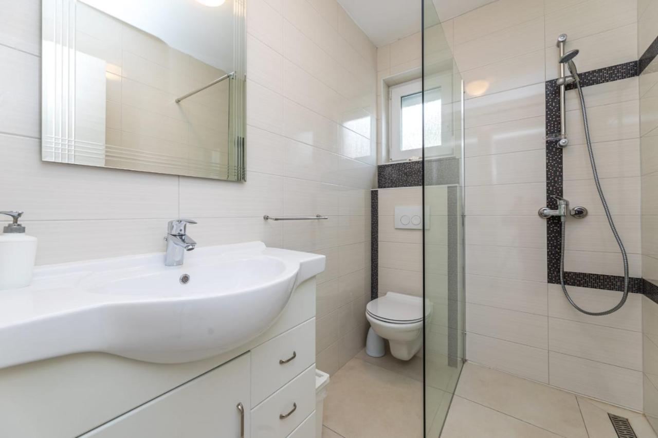 Apartments Augustinovic باشْكا المظهر الخارجي الصورة