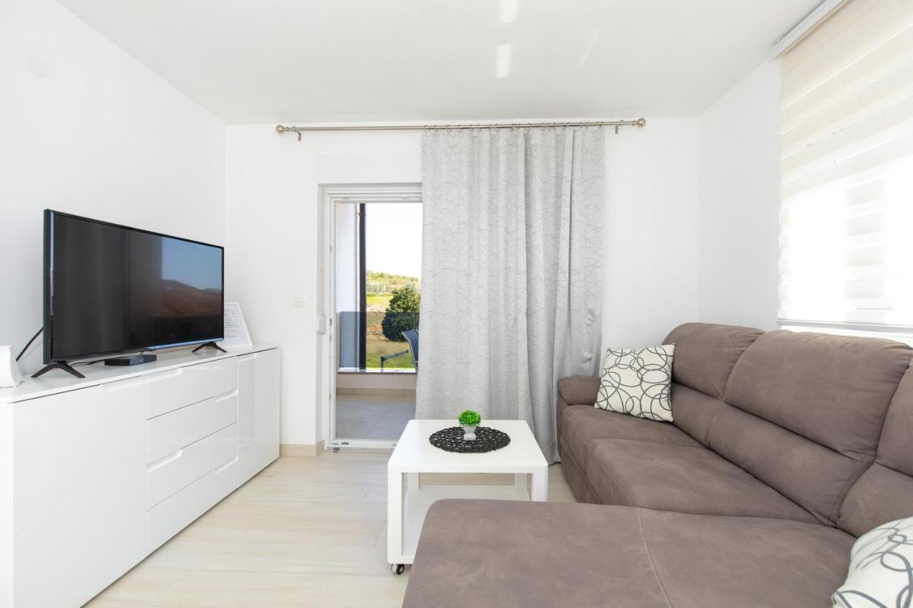 Apartments Augustinovic باشْكا المظهر الخارجي الصورة